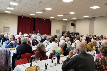 Plus de cent anciens réunis pour le repas de l’amitié