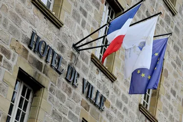 Le secrétariat de mairie de La Cellette (Puy-de-Dôme) fermé au public