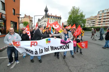 1er mai: un peu plus de 300 personnes au Puy-en-Velay