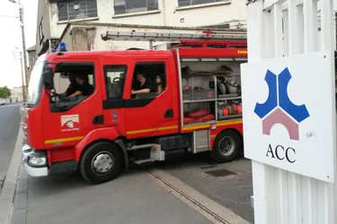 Celrmont-Ferrand : un camion détruit par un incendie aux ACC