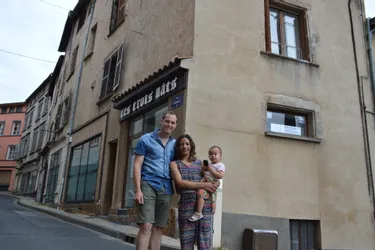Ils ont rénové un immeuble du XVIe siècle sous le coup d'un arrêté de péril imminent à Thiers (Puy-de-Dôme)