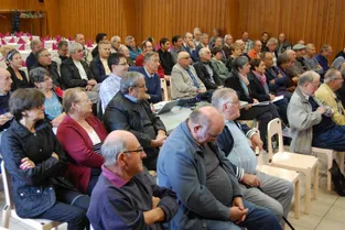 L’association de Défense des moulins et cours d’eau en assemblée dans le Haut-Allier