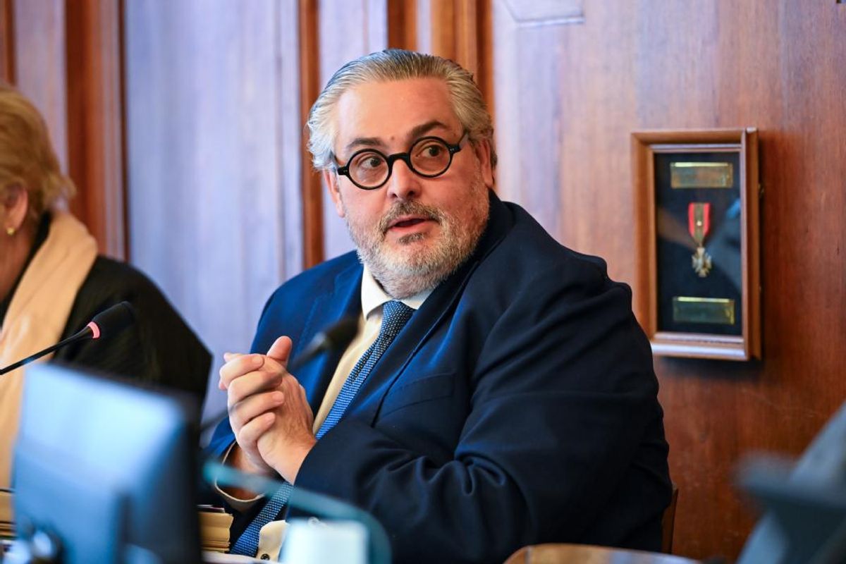 Municipales 2026 : Olivier Bianchi, maire de Clermont, signe une tribune pour abaisser le droit de vote à 16 ans