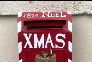 Le Père Noël a sa boîte aux lettres
