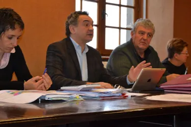 Les élus favorables à la fusion entre Pays de Saint-Flour et Margeride-Truyère