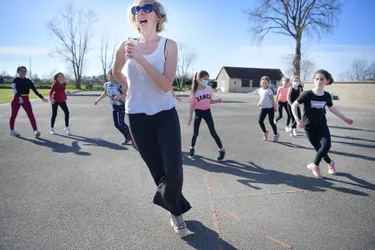 Comment les écoles de danse de l'agglomération moulinoise s'adaptent-elles à la fermeture de leurs salles ?