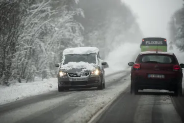En raison de la neige et du verglas, pas de transports scolaires dans le Cantal vendredi 3 décembre