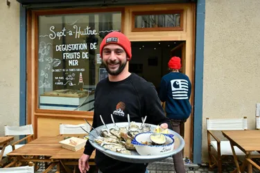 Des huîtres bien bretonnes place du Mazet à Clermont-Ferrand