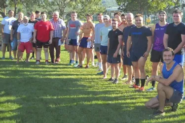 Les seniors du rugby beaumontois ont repris l'entraînement au pré de La Mourette