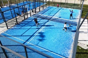 Un deuxième terrain de padel vient compléter l’offre sportive au Tennis Club de Gannat
