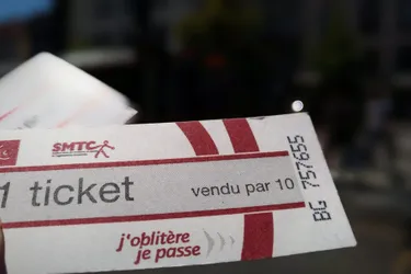 Les tickets en papier, c'est bientôt fini dans la métropole de Clermont-Ferrand