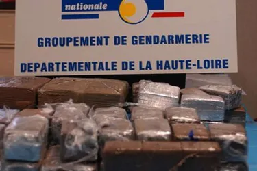 L’affaire du vaste trafic de drogues dures entre le bassin ponot et les Pays-Bas de retour au tribunal