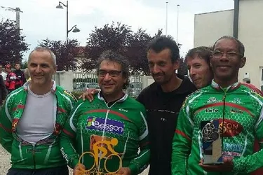 Le Vélo Club récompensé à Maringues