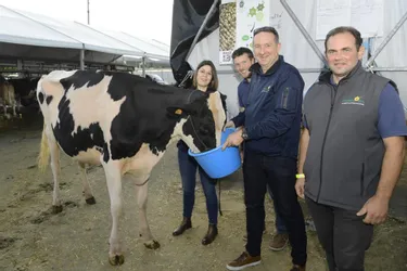 Le Sommet de l'élevage de Clermont-Ferrand se convertit à une alimentation 100 % bio pour nourrir ses 2.000 animaux