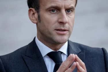 Macron annonce "de nouvelles mesures" à prendre "dans les prochains jours et semaines"
