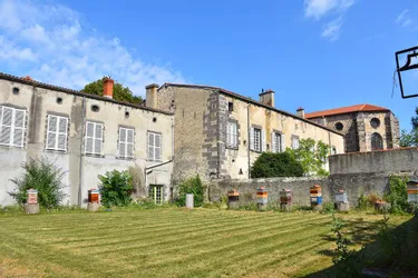 Quelles pistes pour valoriser l'Abbaye de Mozac (Puy-de-Dôme) ?