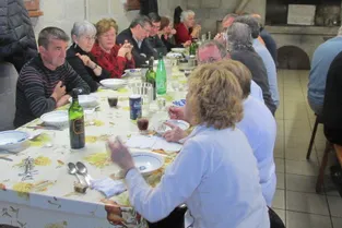 Le Comité des fêtes du Puy-Grand réuni