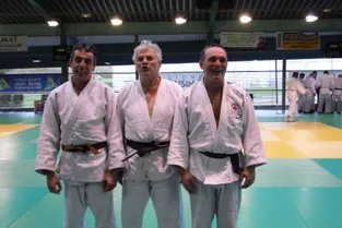 Trois judokas bientôt ceinture noire