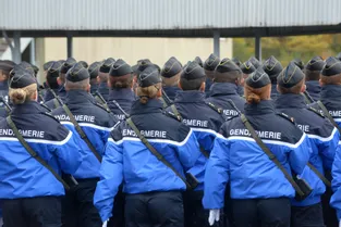 Près d'un millier d'élèves gendarmes vont quitter Tulle (Corrèze) pour renforcer les unités de terrain en France