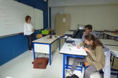 Le collège accueille deux élèves italiens qui apprennent le français à vitesse grand V