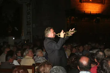 Le célèbre trompettiste international Jean-Claude Borelly a ravi un public nombreux, samedi soir