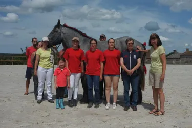 Lena Thoury, éleveuse de chevaux installée à Dinsac, a présenté ses percherons ce dimanche