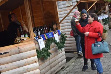 La magie de Noël brille tout le week-end au marché d'Ambert (Puy-de-Dôme)