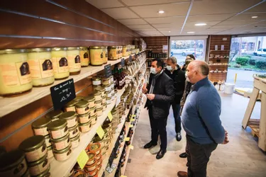 A Cosne-d'Allier, L'Echaillé vend ses produits du terroir en circuits courts