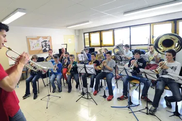 Un stage de pratique instrumentale réunit 60 musiciens, cette semaine à Aurillac