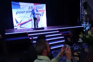 Marine Le Pen dans le Puy-de-Dôme pour parler "refondation" du Front national