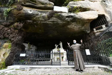 Comment des grottes de Brive sont devenues un lieu de pèlerinage national