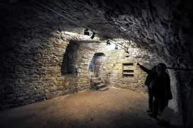 L'histoire de Marcolès se découvre dans ses caves