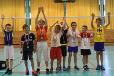 Des médailles pour les jeunes du badminton
