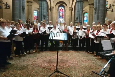 La Voix des Volcans et la Schola Saint-Genès ont donné un concert