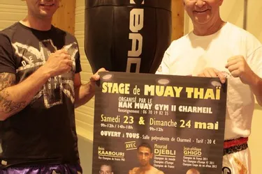 Un stage de muay thaï avec un champion