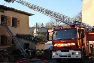 Une maison détruite dans un incendie à Aubusson-d'Auvergne