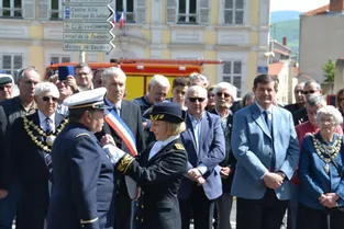 La cérémonie d’hier, à Brioude, érigée en symbole de paix