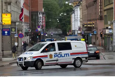 Norvège : cinq personnes tuées par un homme armé d'un arc