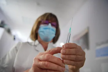 De nombreux créneaux disponibles au centre hospitalier de Moulins (Allier) pour se faire vacciner cette semaine