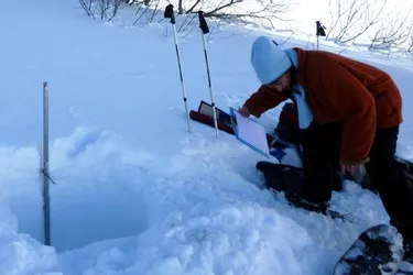 Les couches de neige « auscultées » pour prévenir les avalanches