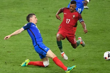 La défaite 1-0 des Bleus et le premier sacre de l’équipe du Portugal en France en cinq questions