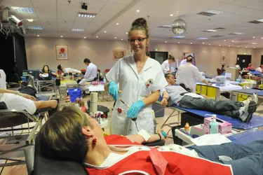 Environ 200 persones ont donné leur sang hier à Vichy