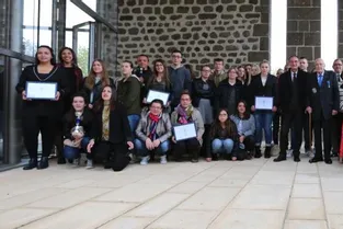 Remise des prix aux jeunes de Haute-Loire au Puy-en-Velay