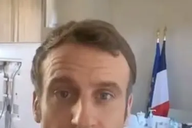 Sur Twitter, Emmanuel Macron dit "aller bien" mais avec "une activité ralentie"