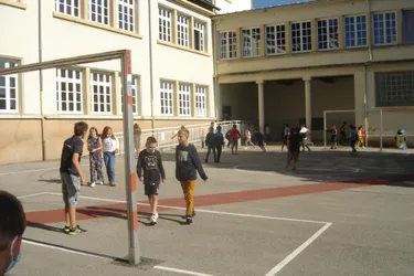 La Ville d'Ussel (Corrèze) se félicite d'un retour dans les salles de classe avec des effectifs globalement stabilisés en primaire