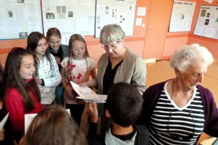 Les écoliers de Royère-de-Vassivière ont rencontré la fille d’Eugène France, Résistant creusois