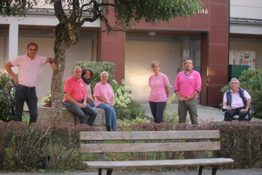 Forte mobilisation contre le cancer du sein à Chabreloche (Puy-de-Dôme)