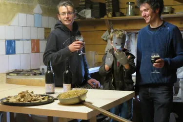 Une « bière antigaspi » créée à la ferme du Pô Commun à Vollore-Montagne (Puy-de-Dôme)
