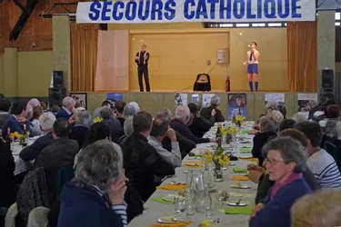 A table pour le Secours catholique