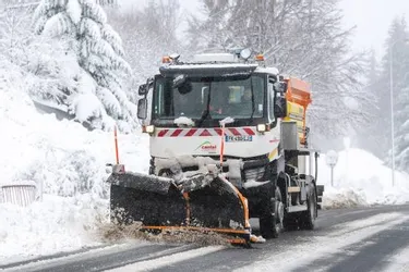 La neige et le verglas rendent les conditions de circulation délicates en Auvergne et Limousin